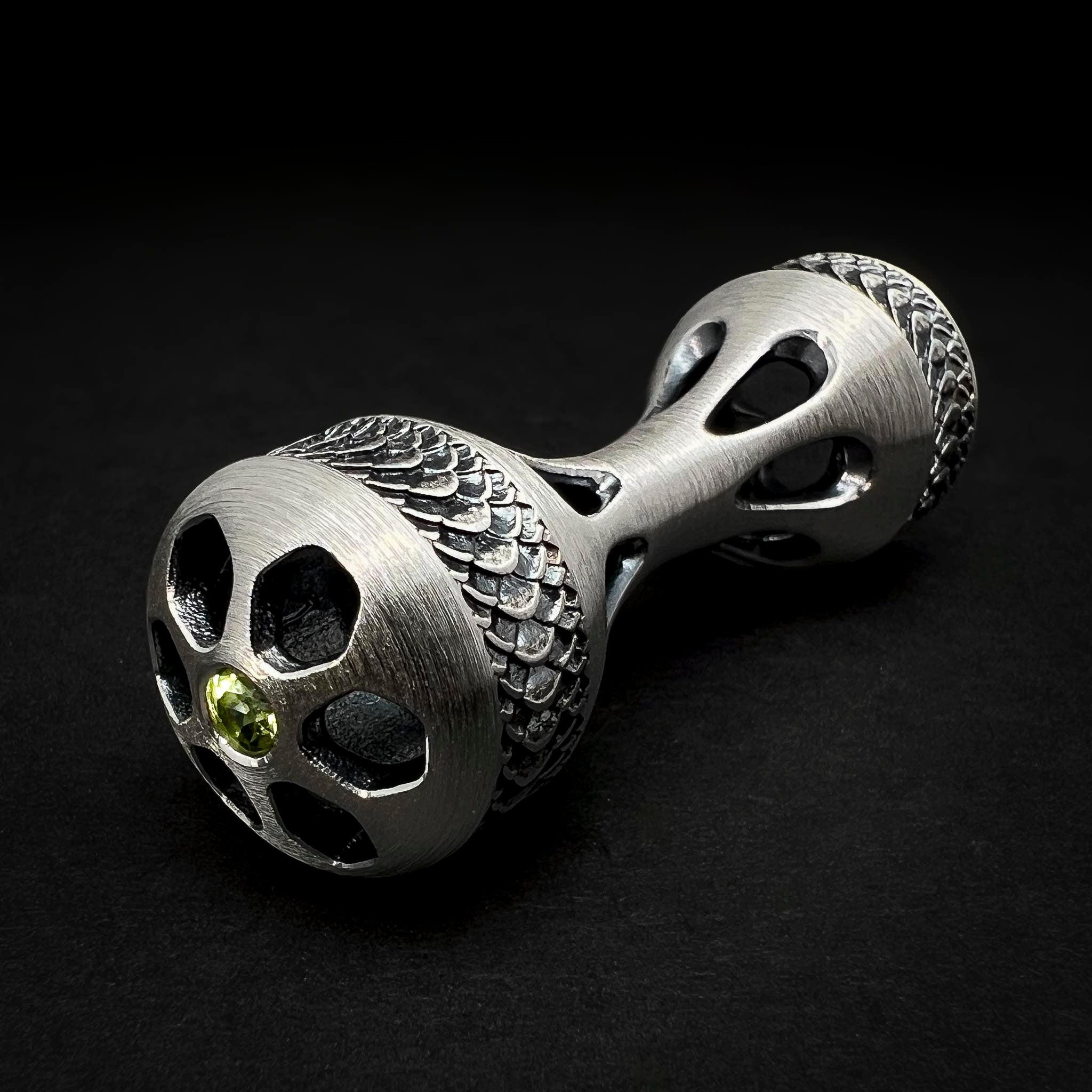 Cascade Knuckle Roller - Venom Edition - Brushed Sterling Silver with Peridot - Prototype #5