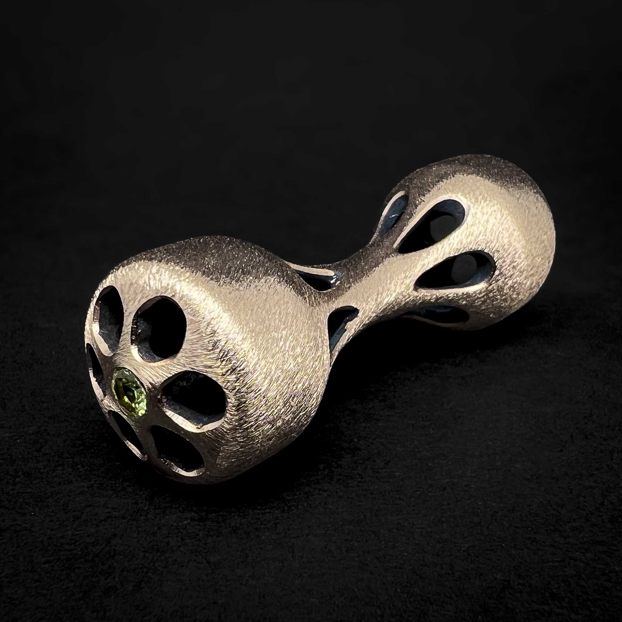 Cascade Knuckle Roller - Stone Finished Bronze with Peridot - Prototype #12