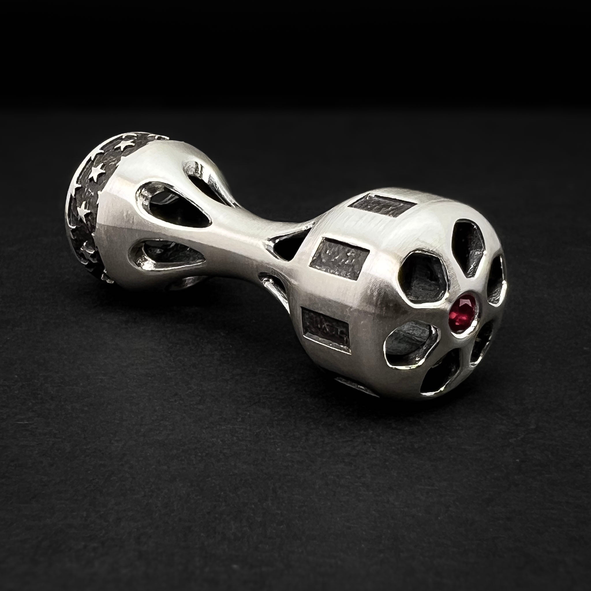 Cascade Knuckle Roller - Patriot Edition - Sapphire & Ruby-Set - Satin Finished Sterling Silver