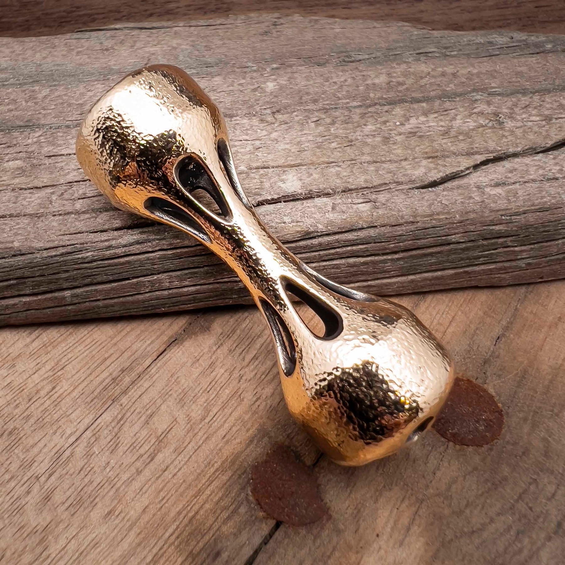 Cascade Knuckle Roller - Stipple Finished Bronze – Mamba Metals