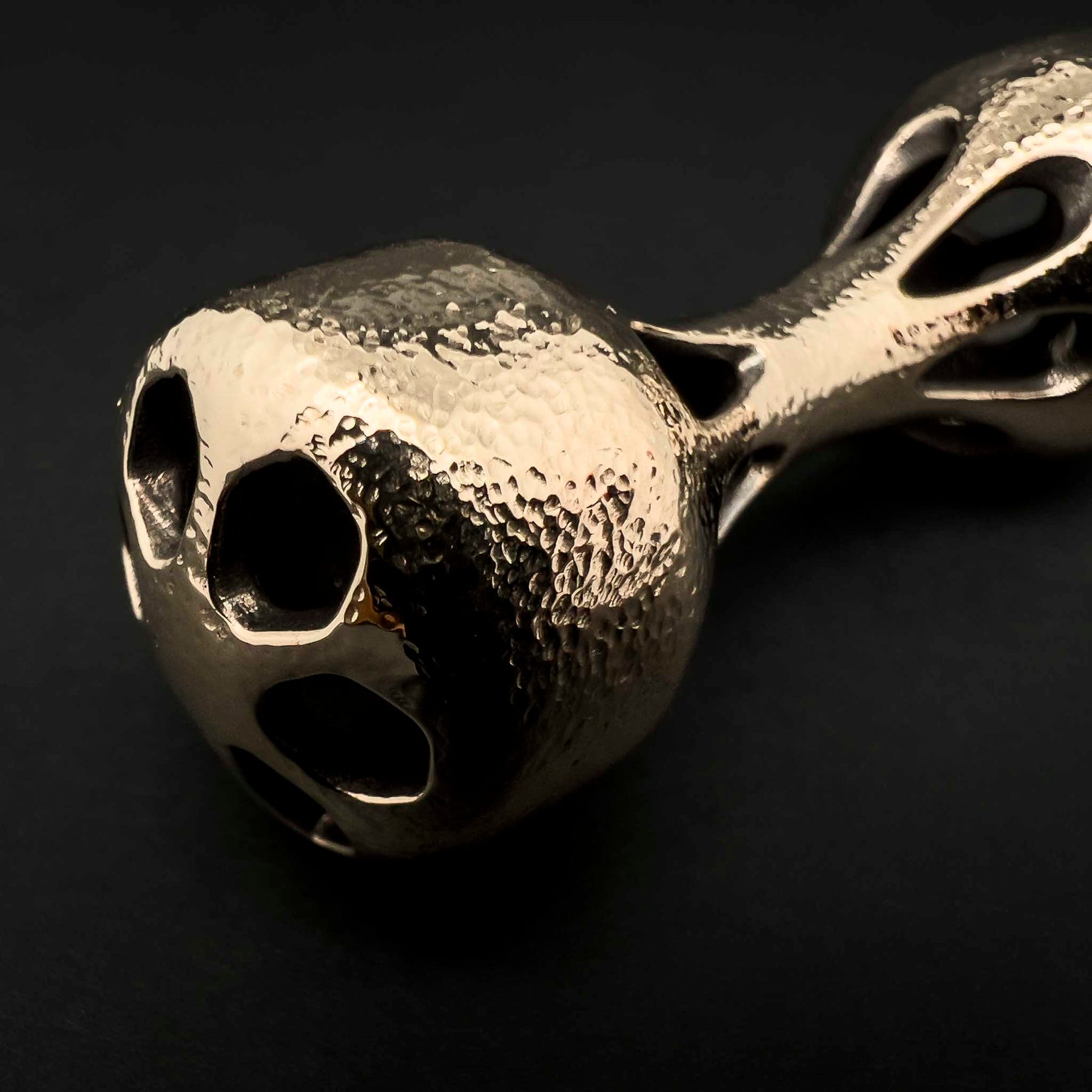Cascade Knuckle Roller - Stipple Finished Bronze – Mamba Metals