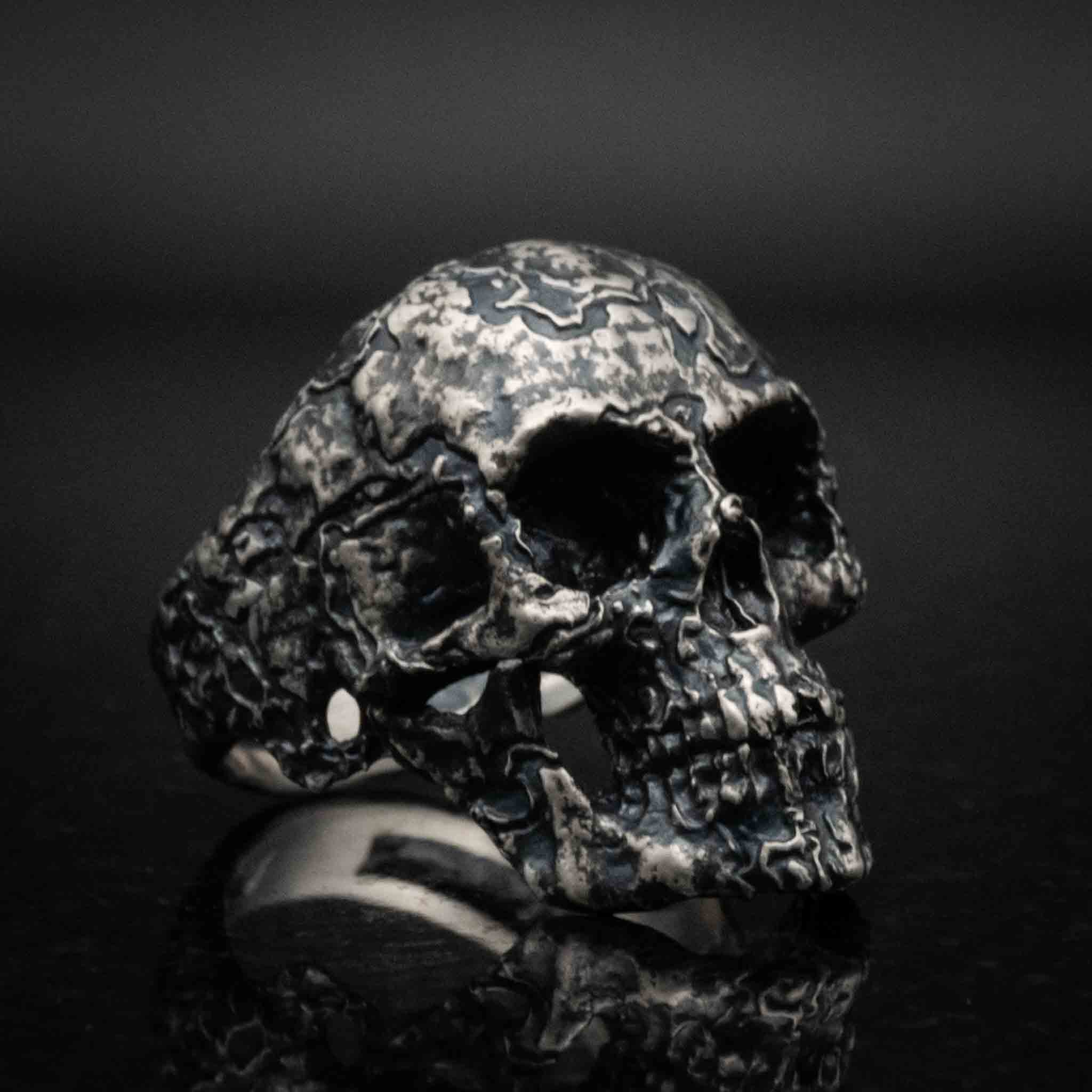 Shipwreck Skull Ring - Sterling Silver