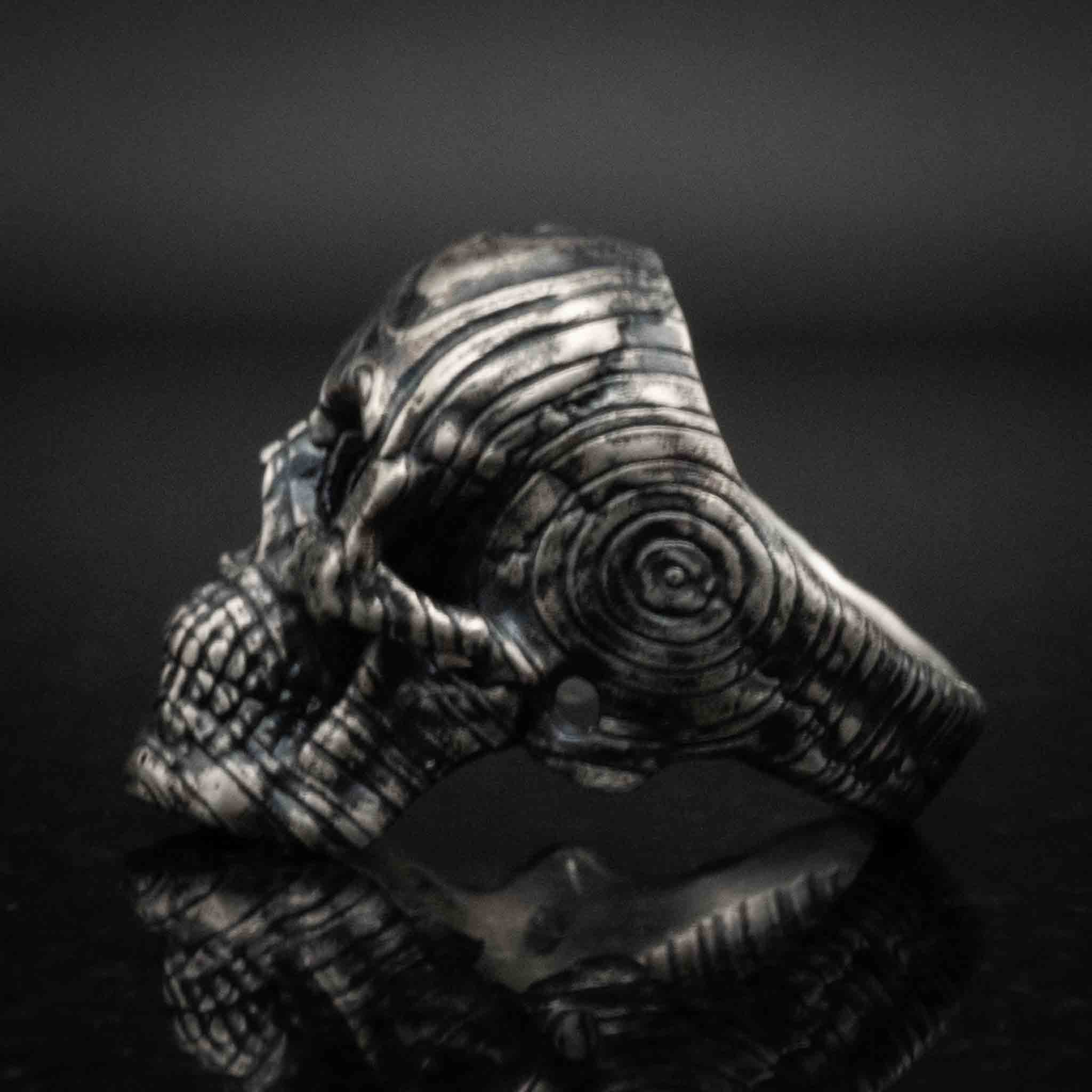Timber Skull Ring - Sterling Silver
